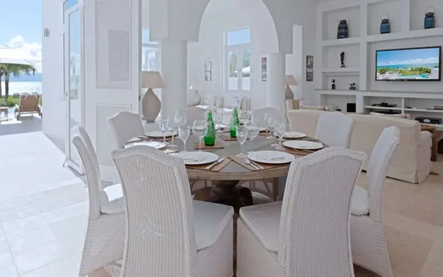 Arushi Villa