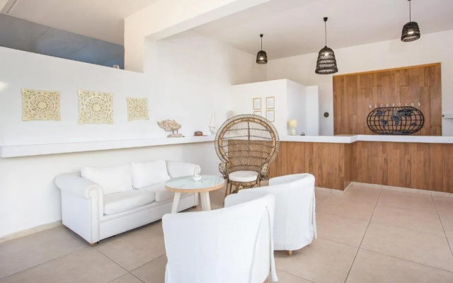 Отель Evita Resort