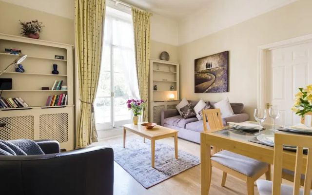 Charming Victoria Home close to Buckingham Palace
