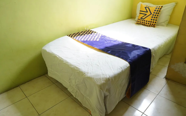 SPOT ON 93611 Kost Pak Suyatno Syariah 2