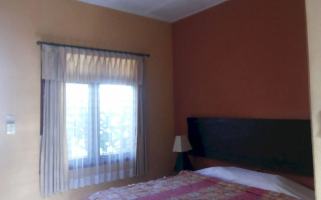 Ayu Beach Inn