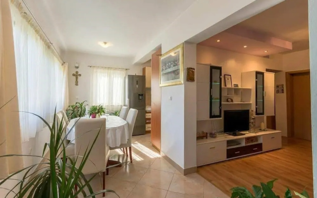 Apartment Nikolina