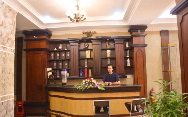 Bach Ma Hotel