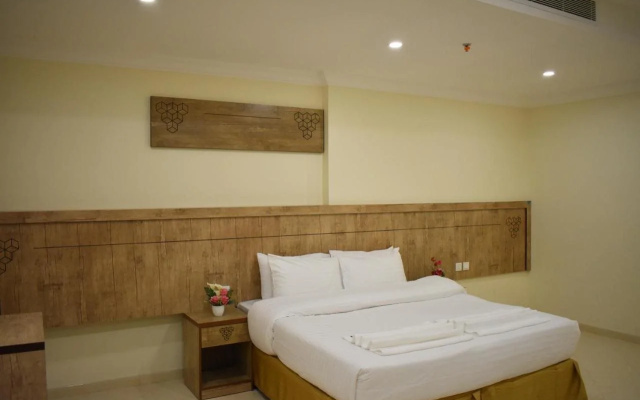 Snood AL-Dana Hotel