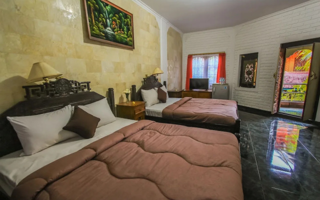 Hotel Lumbung Sari Legian