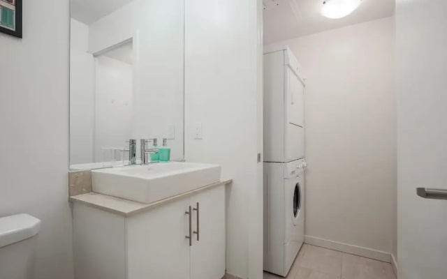 Noel Suites - Air Canada Centre