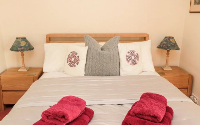 Simonside Apartment