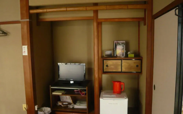 Youth Hostel WANIHIMA~Lakeside BIWA