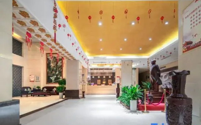 Sanheyuan Hotel (Zhecheng Future Avenue Branch)