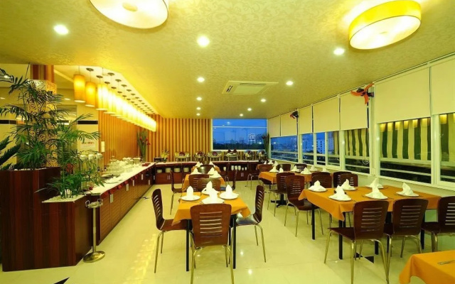 Asian Ruby Central Park Hotel Spa