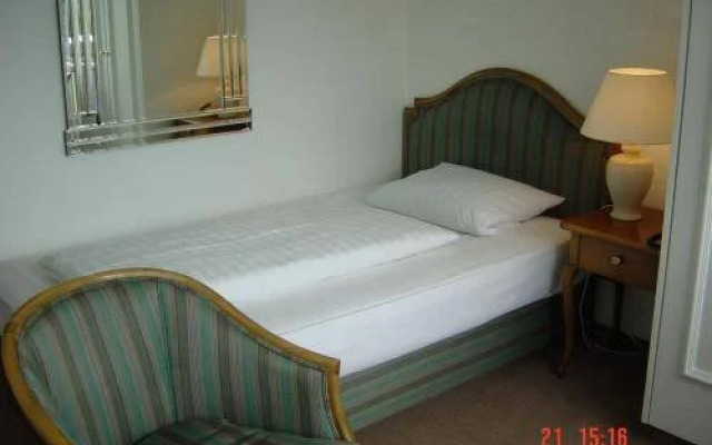 Hotel Flora