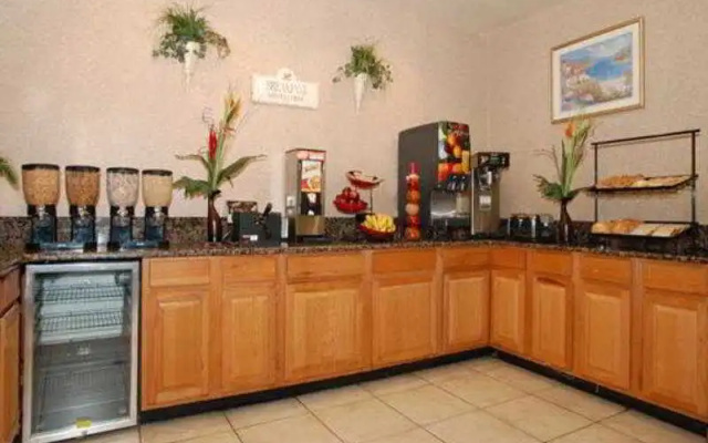 Comfort Inn