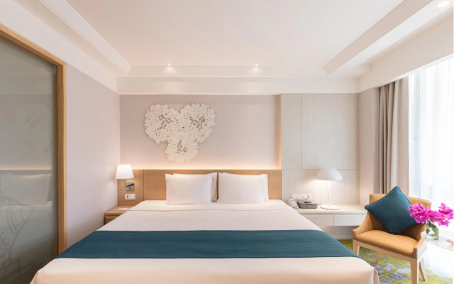 Holiday Inn Bangkok by IHG