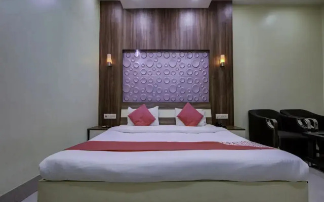 Savoy Hotel By OYO Rooms