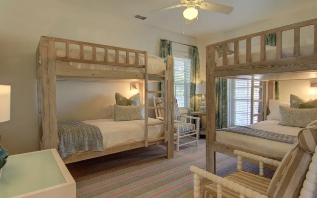 Tip'sea Saltbox 222 BE