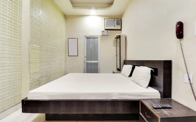 Hotel Sunny by OYO Rooms