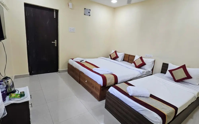 GT Empire Hotel-Near SRM University