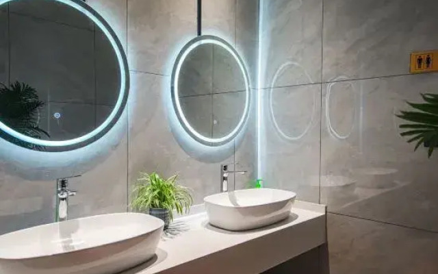 YavanHotel