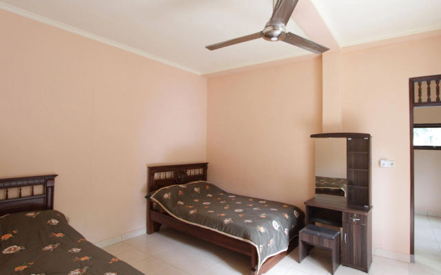 Citrus Tree Rooms - Arik