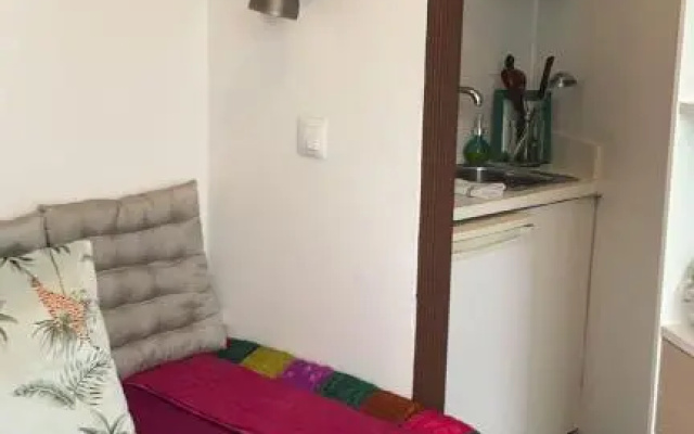 Gobeach Small Studio 8sq Completely Independent