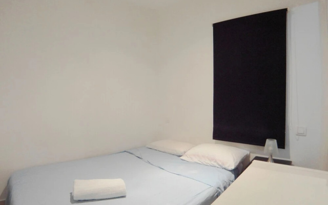 Apartamento interior cercano a Cuatro Caminos