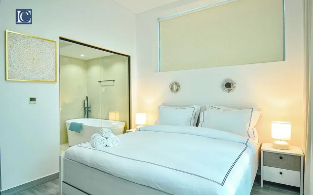 Elegant 3BR Apt. 4 Balconies in 29 Blvd