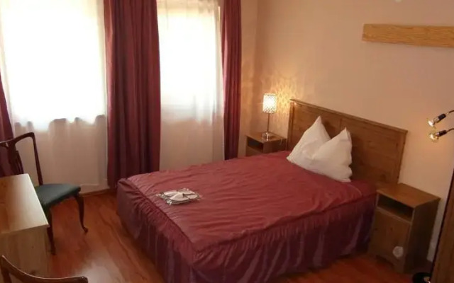 Nadins Guesthouse