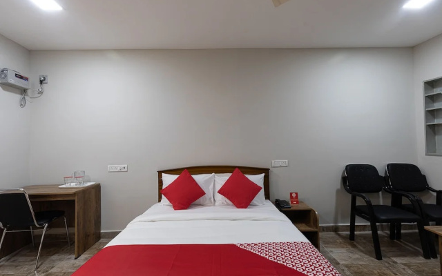 Capital O 39352 Nestle Inn