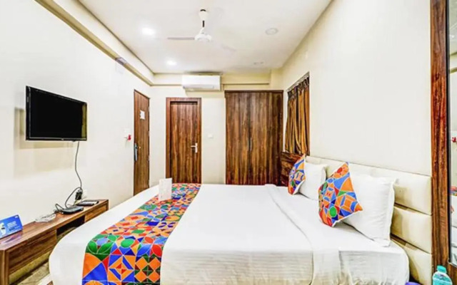 Fabhotel Carnival