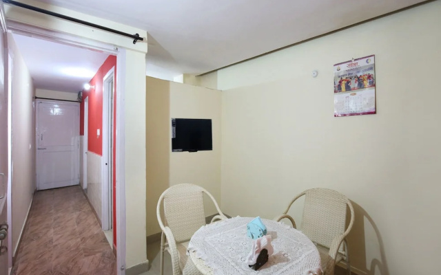 OYO Home 9105 2BHK