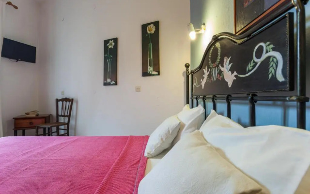 Thea Home Hotel by Booking Kottas