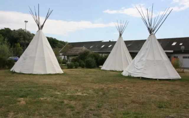 Storchencamp Rust - Jugendherberge Huette