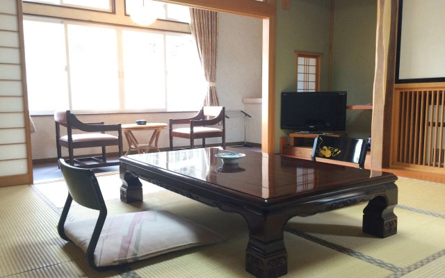 Ryokan Kakuhokan