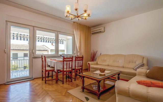 Amazing Home in Crikvenica With Wifi and 4 Bedrooms