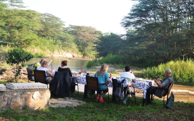 Ishasha Jungle Lodge