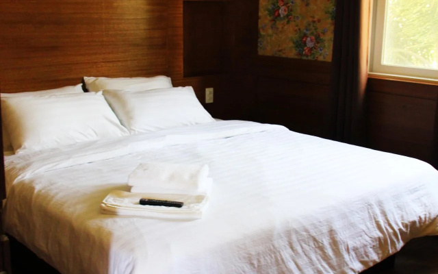 BUMA Subic Hotel and Restaurant