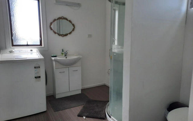 Tauranga Backpack House