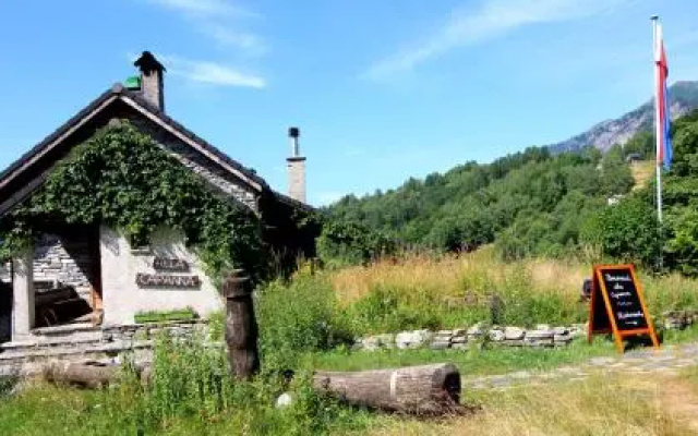 Alla Capanna