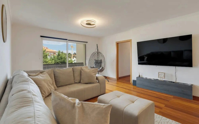 Sun Flower Apartment