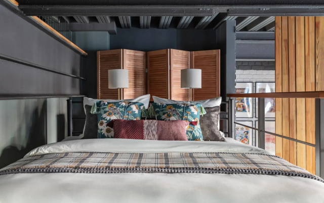 Soho Bohemian Loft на улице Нижняя Красносельская