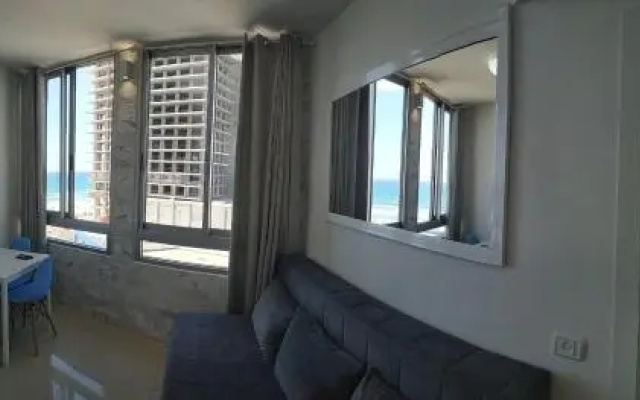 Colony Beach Hotel Apartment Tel Aviv Bat Yam 13