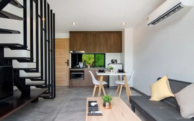 Naiharn Loft near Beach UTL B325