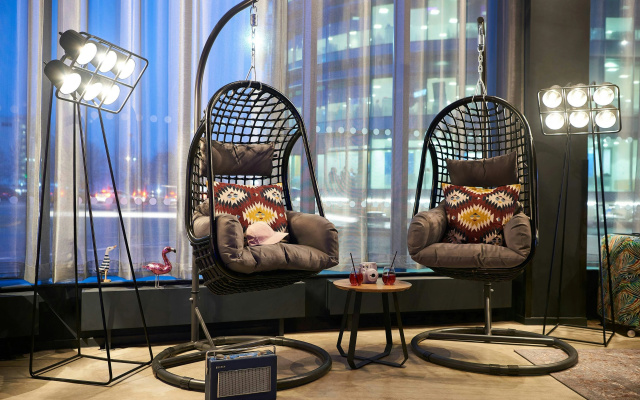 Moxy Southampton