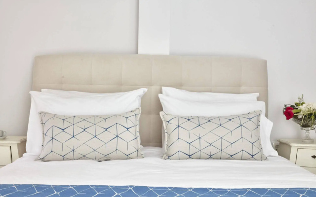 La Maltese Oia Luxury Suites