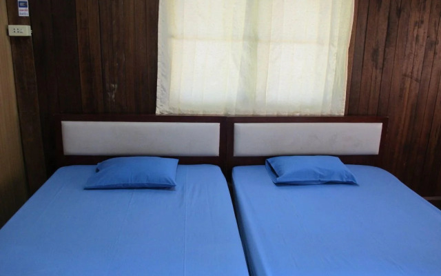 Raidamrongsakul Resort