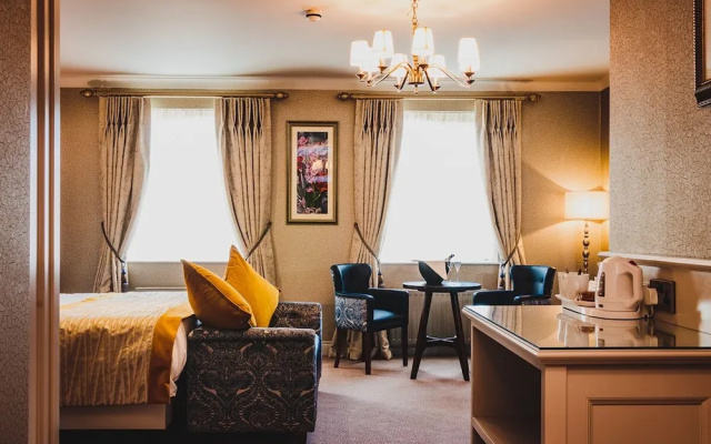 The Ballymac Hotel