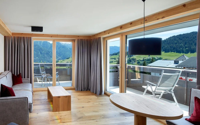Hotel Tirol