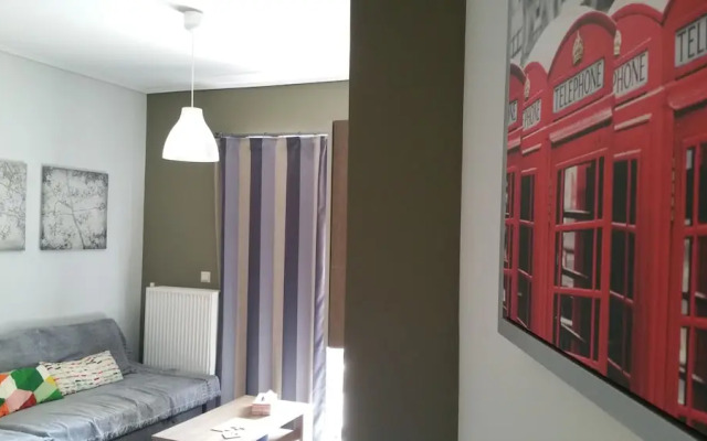 Cozy Flat near Athens City Center