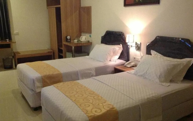 Hotel Pacific