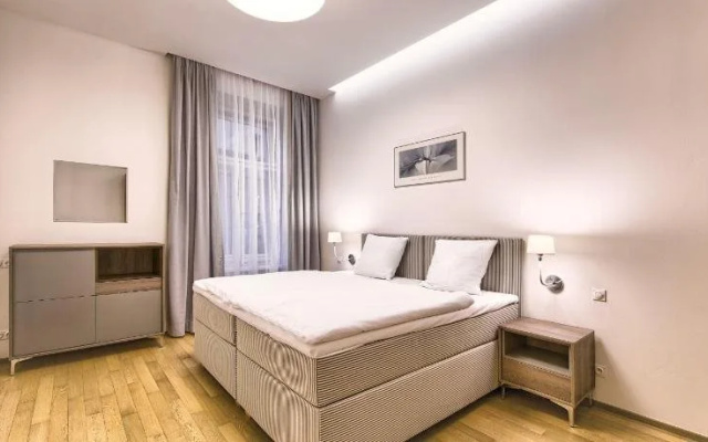 JustPrague Apartment - Castle view